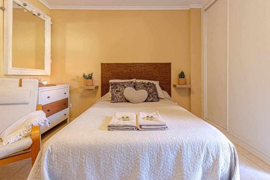 797 Holiday Rentals - Equipado Estudio Cerca Del Parque La Paloma Benalmadena Luaran gambar